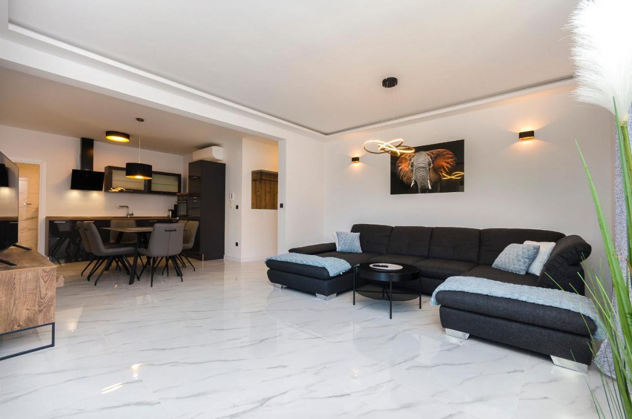 Apartments Villa Casia ซรีมา ภายนอก รูปภาพ
