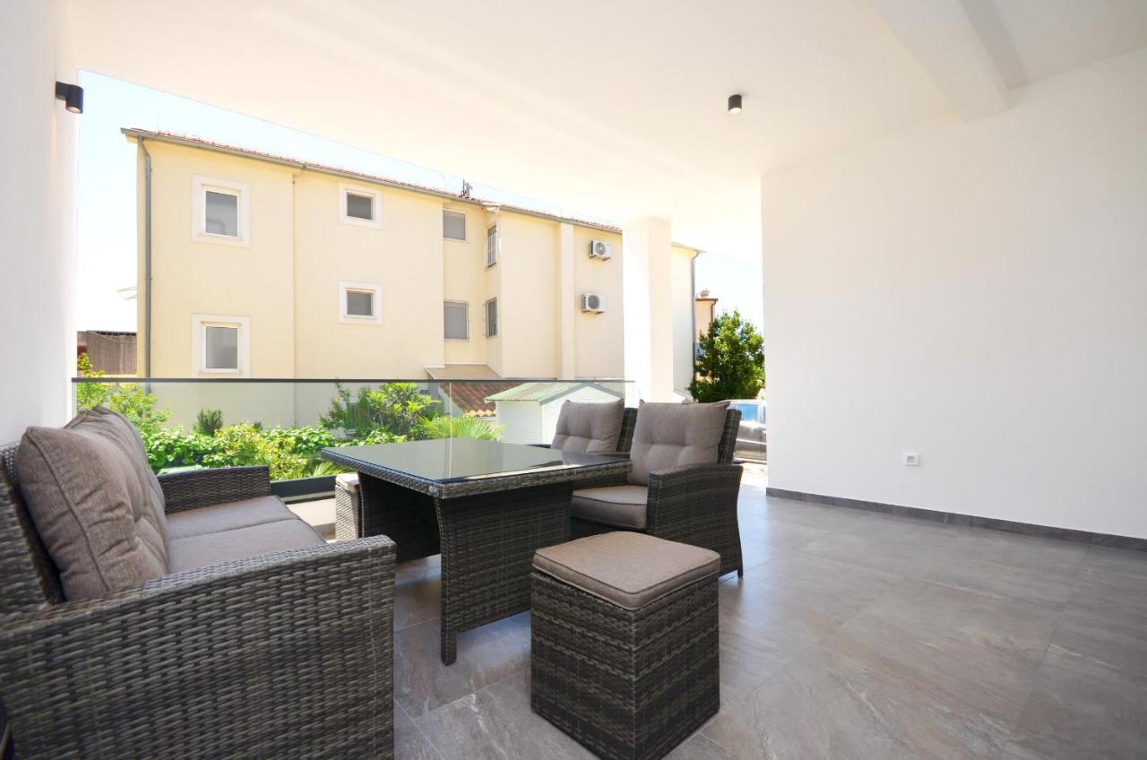 Apartments Villa Casia ซรีมา ภายนอก รูปภาพ